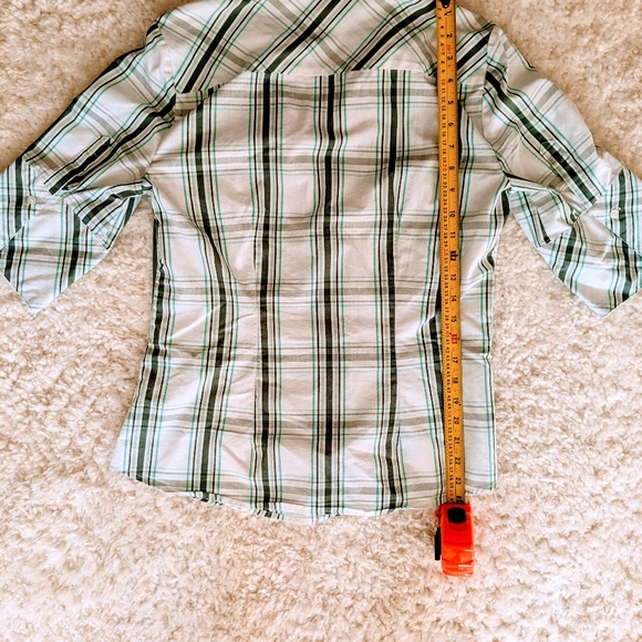 Women's blouse - Picture 2 of 5